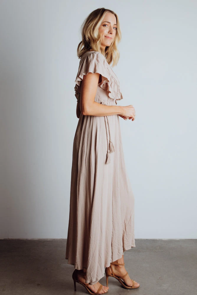 BB Custom Jennifer Deep V Maxi Dress | Sand 15 BB Custom Jennifer Deep V Maxi Dress | Sand