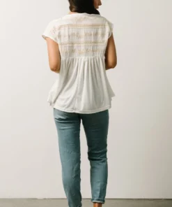 IL Boho Lindley Embroidery Top | Ivory