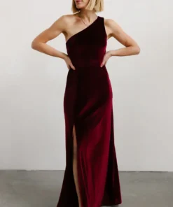 BB Custom Tatiana Velvet One Shoulder Maxi Dress | Merlot Dresses