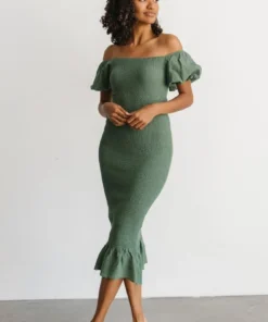 RR Dresses Alana Smocked Midi Dress | Green 11 RR Dresses Alana Smocked Midi Dress | Green