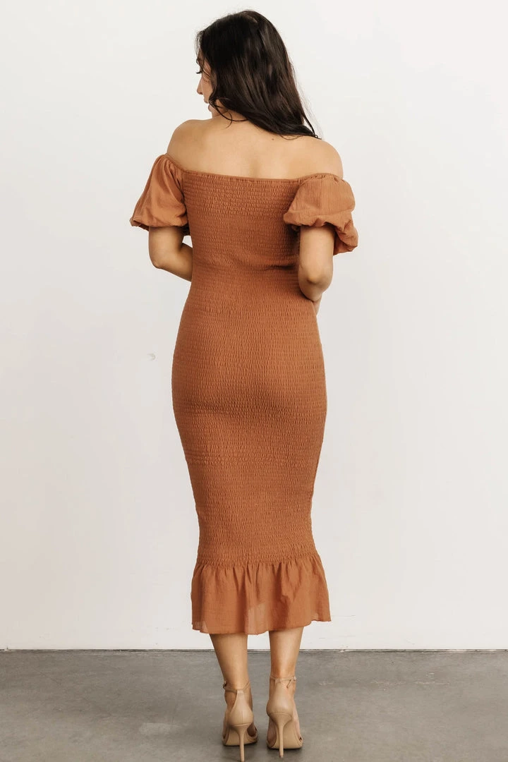 RR Alana Smocked Midi Dress | Mocha 2 RR Alana Smocked Midi Dress | Mocha