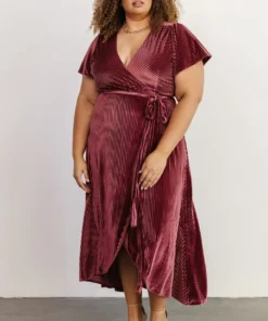BB Custom Andi Ribbed Velvet Wrap Dress | Dark Rose