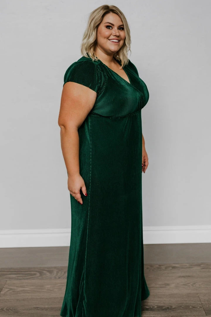 BB Custom Athena Pleated Maxi Dress | Forest 7 BB Custom Athena Pleated Maxi Dress | Forest