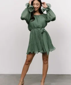 FT Aubrey Off Shoulder Pleated Mini Dress | Green