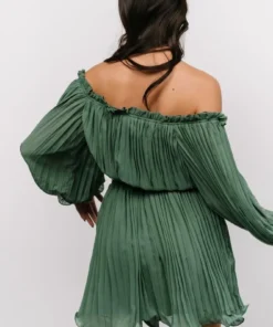 FT Aubrey Off Shoulder Pleated Mini Dress | Green