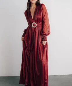 Soi Dresses Azariah Shimmer Maxi Dress | Wine