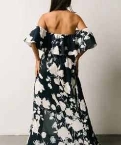 Soi Dresses Berlynn Off Shoulder Maxi Dress | Dark Blue Floral