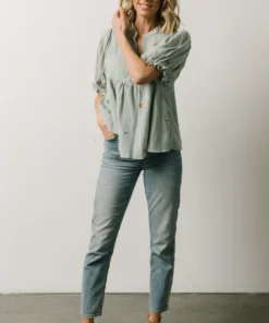 IL Bernadette Embroidery Top | Light Sage Vacation 10 IL Bernadette Embroidery Top | Light Sage Vacation