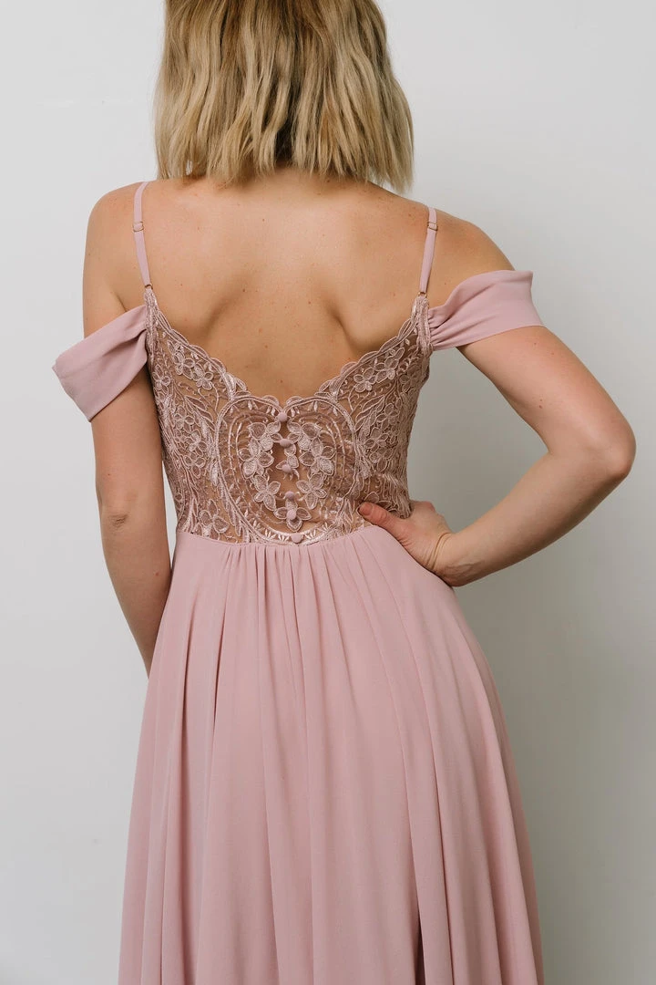 Soi Bianca Lace Maxi Dress | Dusty Rose Dresses 2 Soi Bianca Lace Maxi Dress | Dusty Rose Dresses