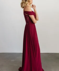 Soi Dresses Bianca Lace Maxi Dress | Wine