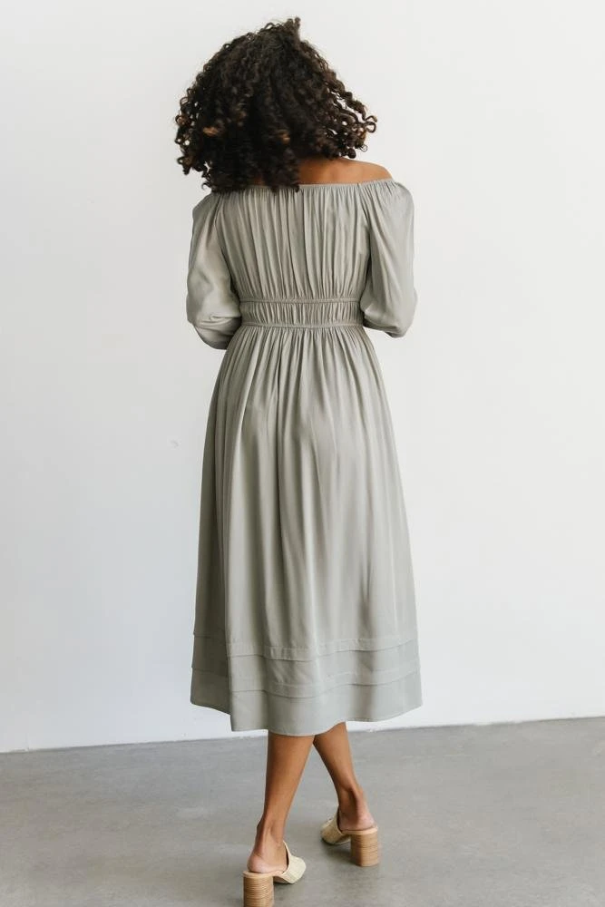POL Dresses Bodrum Midi Dress | Dusty Sage 4 POL Dresses Bodrum Midi Dress | Dusty Sage
