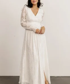 BB Custom Bridget Textured Maxi Dress | White Dresses 25 BB Custom Bridget Textured Maxi Dress | White Dresses