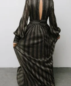 Soi Dresses Bronson Shimmer Gown | Black + Gold 15 Soi Dresses Bronson Shimmer Gown | Black + Gold