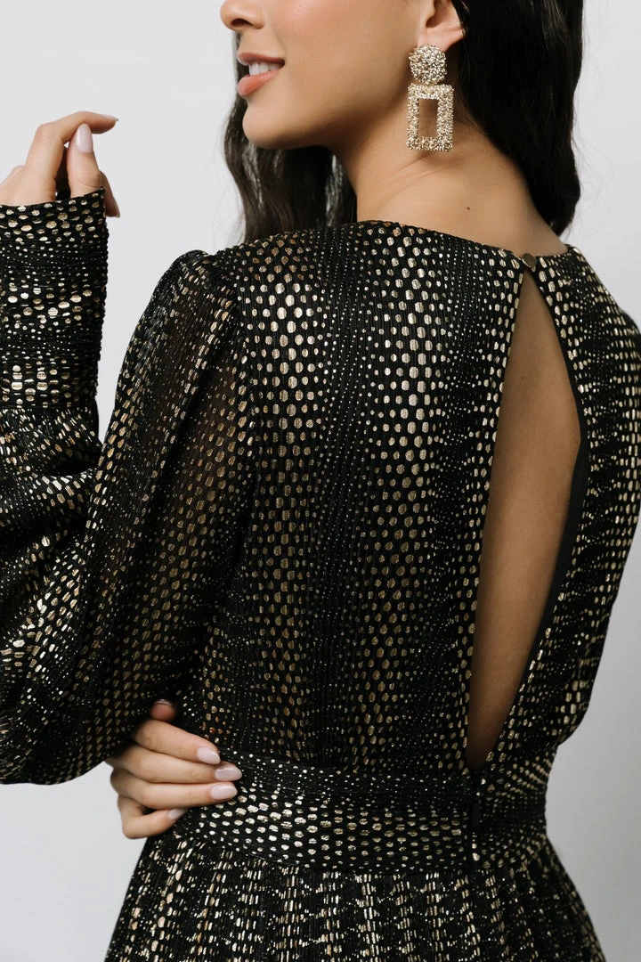 Soi Dresses Bronson Shimmer Gown | Black + Gold 4 Soi Dresses Bronson Shimmer Gown | Black + Gold