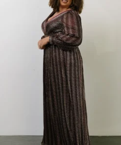 Soi Dresses Bronson Shimmer Gown | Mulberry + Gold 20 Soi Dresses Bronson Shimmer Gown | Mulberry + Gold