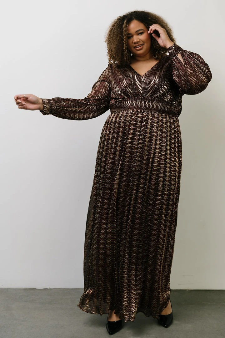 Soi Dresses Bronson Shimmer Gown | Mulberry + Gold 1 Soi Dresses Bronson Shimmer Gown | Mulberry + Gold