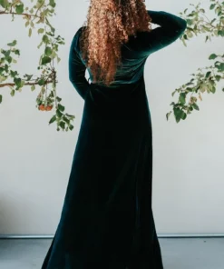 BB Custom Esmerelda Velvet Wrap Maxi Dress | Jade 19 BB Custom Esmerelda Velvet Wrap Maxi Dress | Jade