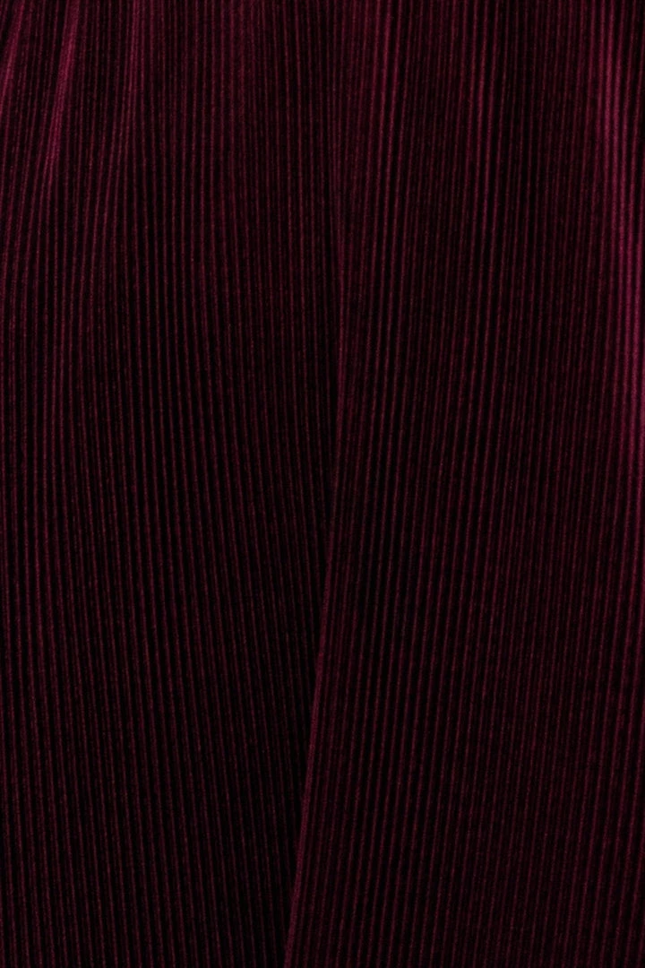 Baltic Born Fabric Swatches Fabric Swatch - Venus Pleated | Mulberry 1 Baltic Born Fabric Swatches Fabric Swatch - Venus Pleated | Mulberry