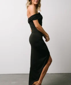 DD Zaire Off Shoulder Maxi Dress | Black Dresses