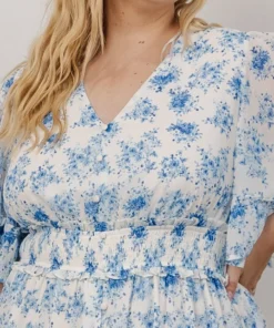 FT Iris Tiered Maxi Dress | Blue + White Floral Dresses 15 FT Iris Tiered Maxi Dress | Blue + White Floral Dresses