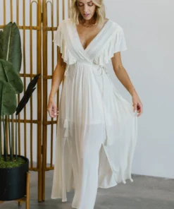 BB Custom Jennifer Deep V Maxi Dress | Ivory 25 BB Custom Jennifer Deep V Maxi Dress | Ivory
