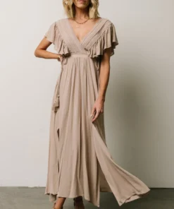 BB Custom Jennifer Deep V Maxi Dress | Sand 22 BB Custom Jennifer Deep V Maxi Dress | Sand