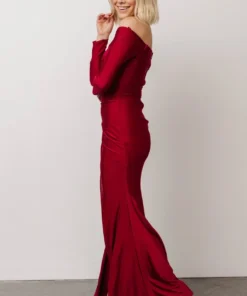 RR Laia Gown | Burgundy Dresses