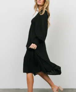 IL Lainey Smocked Dotted Midi Dress | Black