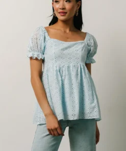 IL Tops Lauren Eyelet Babydoll Top | Powder Blue