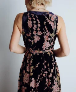 BB Custom Dresses Lennon Velvet Maxi Dress | Blue Floral