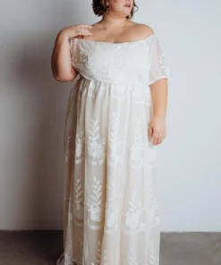 BB Custom Leon Off Shoulder Maxi Dress | White Dresses