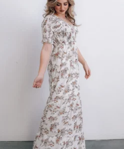 POL Lotta Smocked Maxi Dress | White Floral Dresses