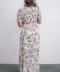 POL Lotta Smocked Maxi Dress | White Floral Dresses