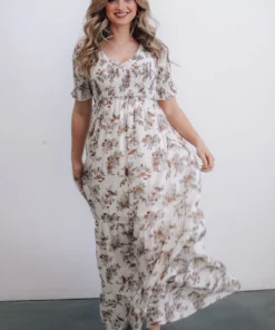 POL Lotta Smocked Maxi Dress | White Floral Dresses