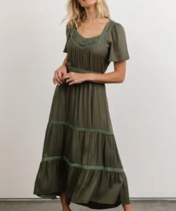 POL Lumi Tiered Maxi Dress | Dusty Green Dresses