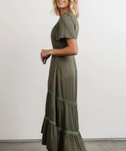 POL Lumi Tiered Maxi Dress | Dusty Green Dresses