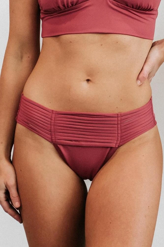 EN Madeira Bikini Bottom | Raspberry 2 EN Madeira Bikini Bottom | Raspberry
