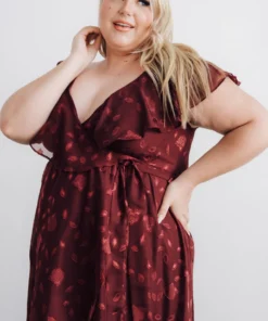 BB Custom Marion Jacquard Ruffle Maxi Dress | Merlot 18 BB Custom Marion Jacquard Ruffle Maxi Dress | Merlot