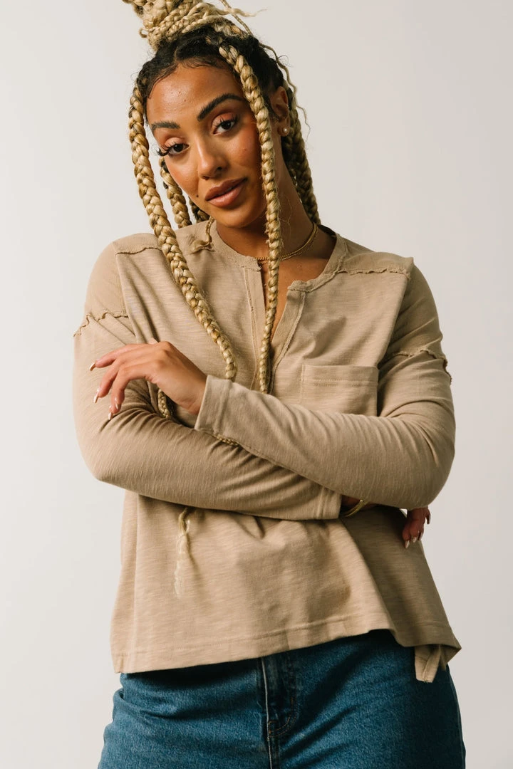 IL Mary Long Sleeve Pocket Top | Sand Tops 3 IL Mary Long Sleeve Pocket Top | Sand Tops