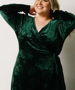 BB Custom Maxi Dresses Matthews Embossed Velvet Maxi Dress | Emerald 12 BB Custom Maxi Dresses Matthews Embossed Velvet Maxi Dress | Emerald