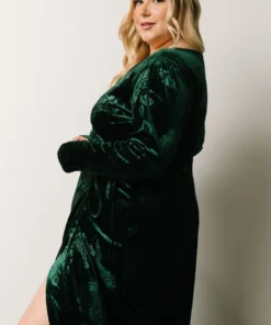 BB Custom Maxi Dresses Matthews Embossed Velvet Maxi Dress | Emerald 19 BB Custom Maxi Dresses Matthews Embossed Velvet Maxi Dress | Emerald