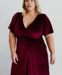 BB Custom Dresses Meghan Velvet Wrap Maxi Dress | Mulberry 29 BB Custom Dresses Meghan Velvet Wrap Maxi Dress | Mulberry