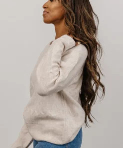 GIL Tops Meline Sweater | Light Beige