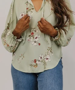 LUM Tops Midway Long Sleeve Top | Sage Floral