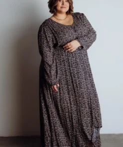 HAY Dresses Oakley Maxi Dress | Navy Floral 17 HAY Dresses Oakley Maxi Dress | Navy Floral