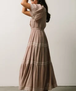 IL Dresses Piper Tiered Midi Dress | Dusty Mauve 11 IL Dresses Piper Tiered Midi Dress | Dusty Mauve