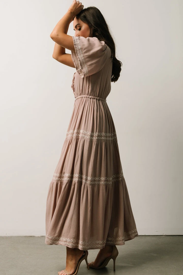 IL Dresses Piper Tiered Midi Dress | Dusty Mauve 5 IL Dresses Piper Tiered Midi Dress | Dusty Mauve