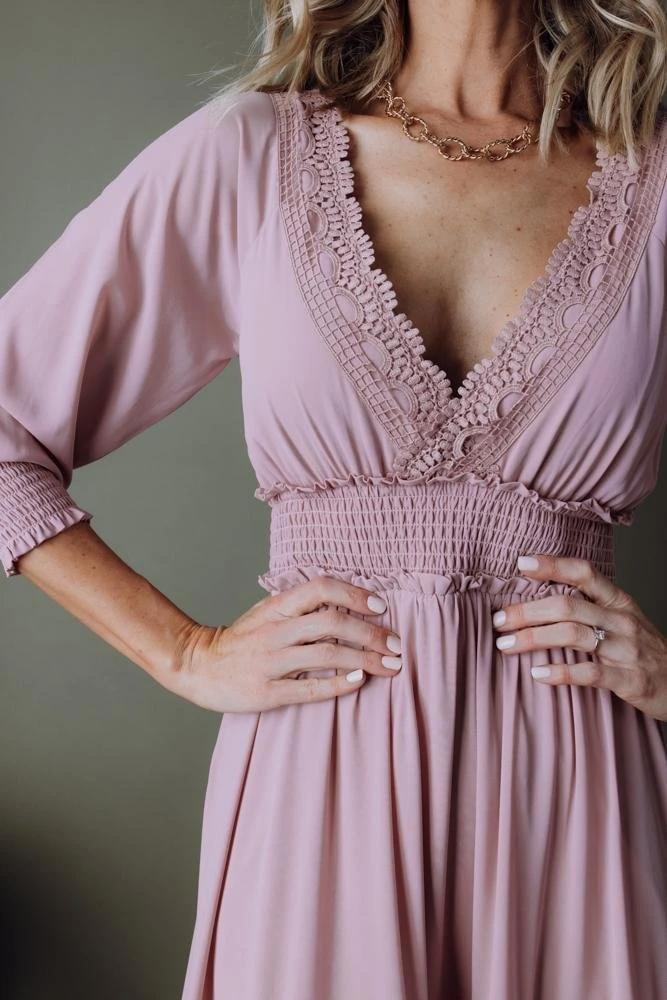 BB Custom Dresses Pippa Ruffle Maxi Dress | Vintage Rose 4 BB Custom Dresses Pippa Ruffle Maxi Dress | Vintage Rose