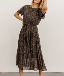 POL Prim Pleated Dress | Black Print Dresses