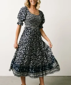 IL Dresses Ramona Smocked Midi Dress | Navy Floral Print